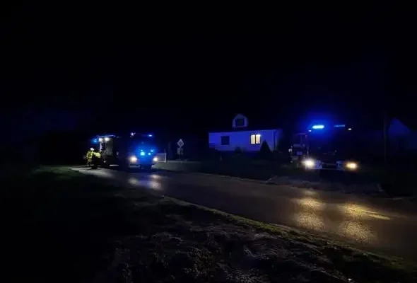 Pożar sadzy w kominie w Nowym Brusnie – interweniowały cztery zastępy straży